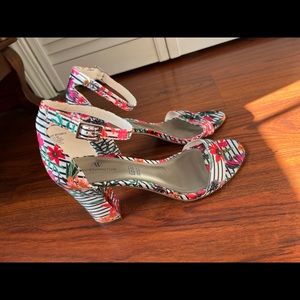 Worthington Floral Striped Heels